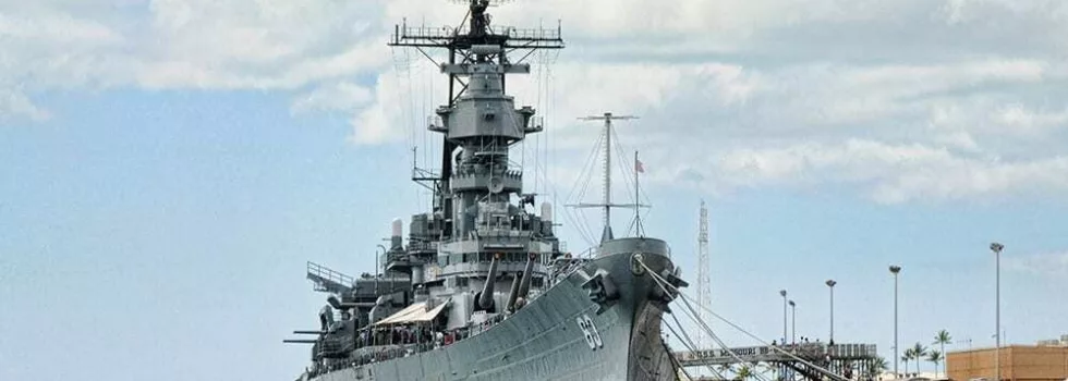 Oahu ussmissouri tour hawaii