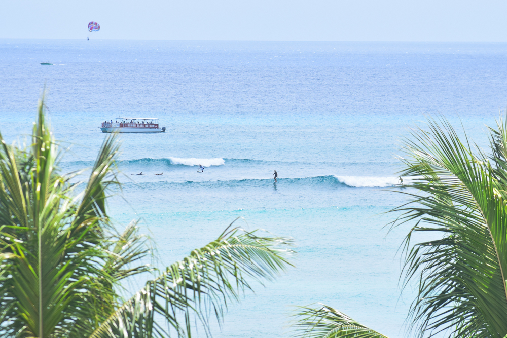 pops-surf-spot-waikiki.jpg#asset:3177