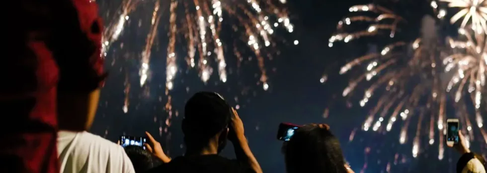 Fireworks cruise waikiki