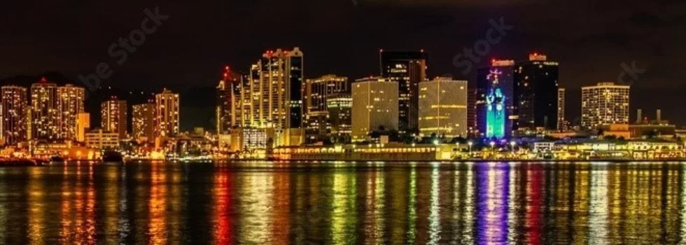 Waikiki lights cruise