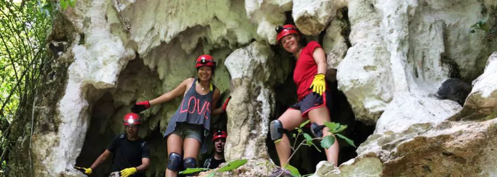 Hiking in caves puerto rico