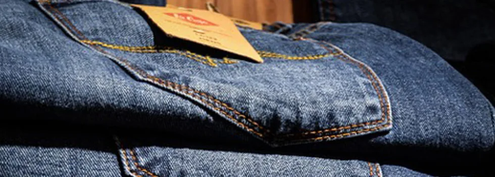 Levi outlet waikele