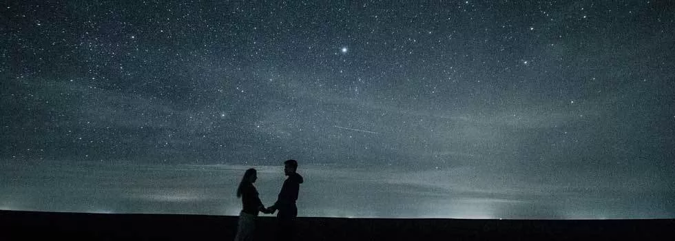 Romantic stargazing hawaii