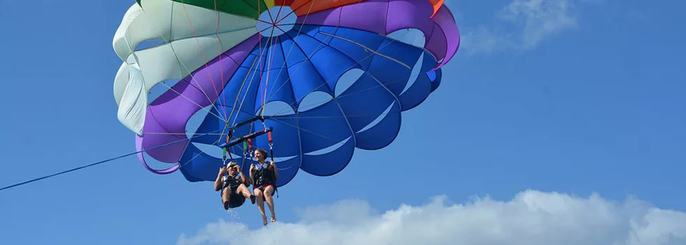 Romance parasail honolulu hawaii