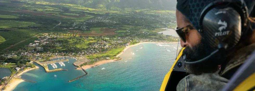 View from gyrcoplace hawaii