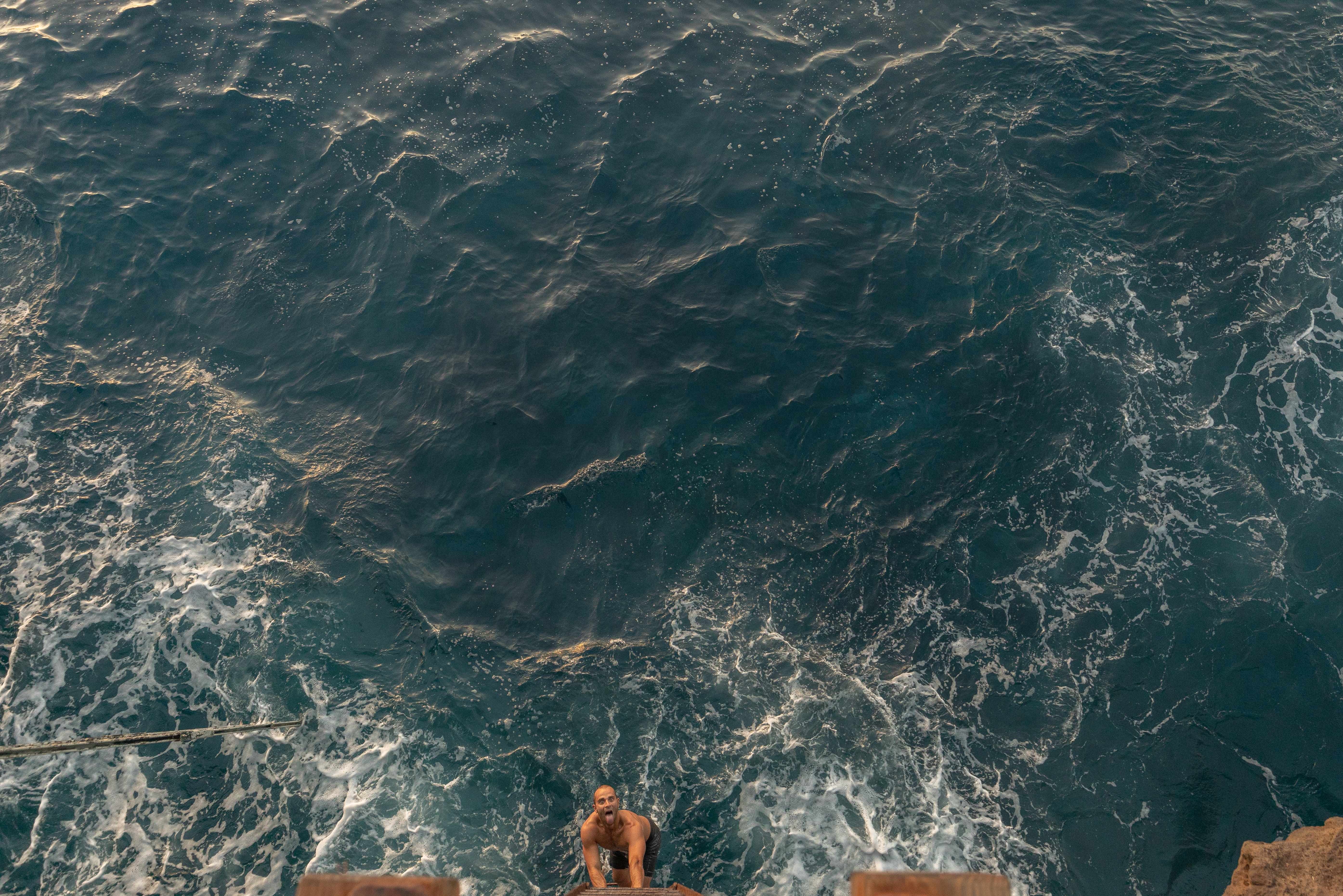 south point ladder climb