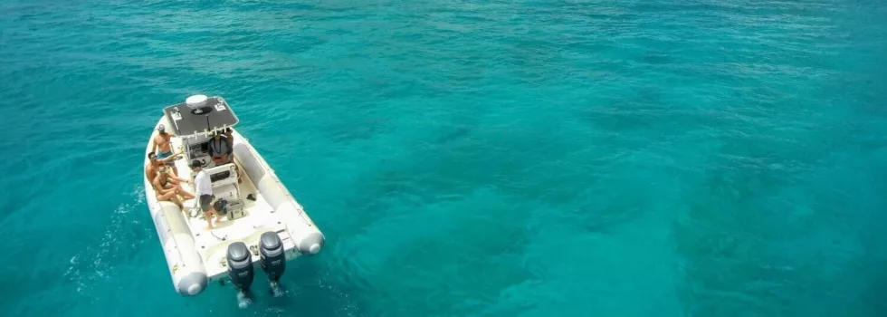 Waikiki private boat tour