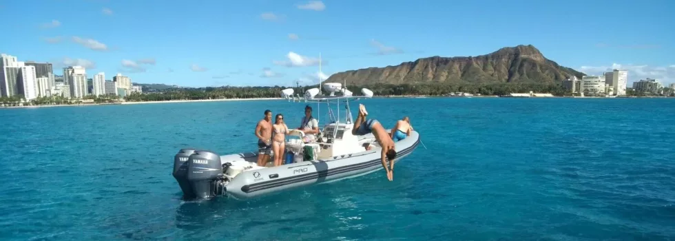 Best private boat waikiki