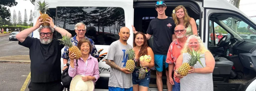Sightseeing tour vehicle waikiki oahu