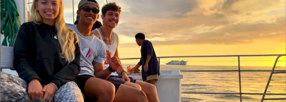 Sunset cruising waikiki boat